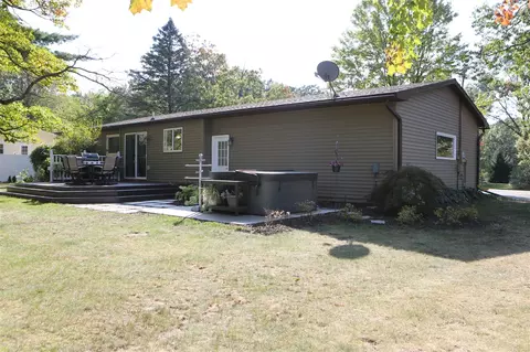 Exterior - 842 Carlson, Stanton, MI 48888 photo 3 of 10