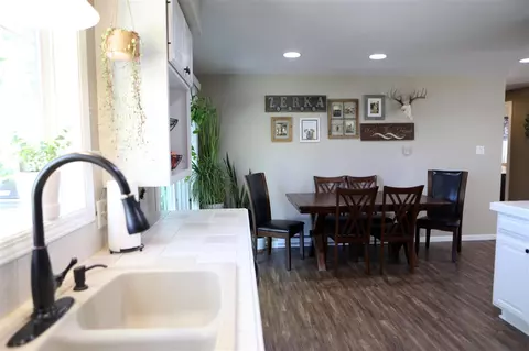 Kitchen - 842 Carlson, Stanton, MI 48888 photo 3 of 4