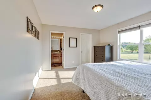 Bedroom - 6101 Greenbriar, Lowell, MI 49331 photo 3 of 9
