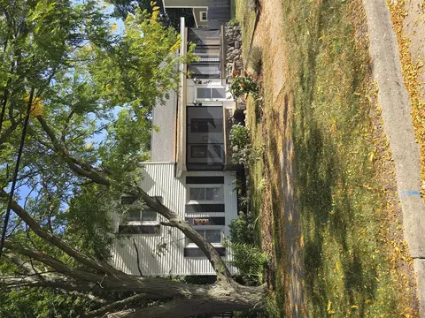322 Oak, Dowagiac, MI 49047