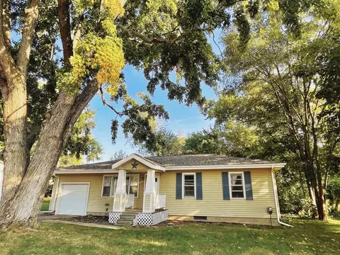 414 Thornton, Middleville, MI 49333