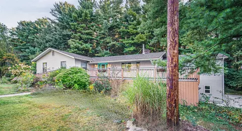 5220 Sutton, Ann Arbor, MI 48105