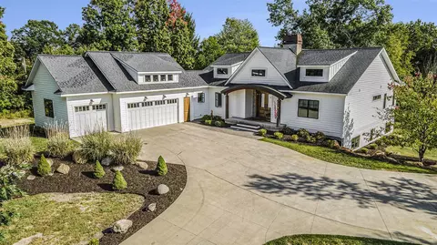 1970 Post, Belmont, MI 49306