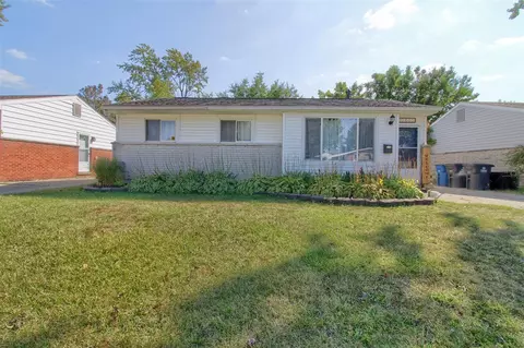 30805 Parkwood, Westland, MI 48186