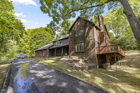 27155 Drake, Farmington, MI 48331