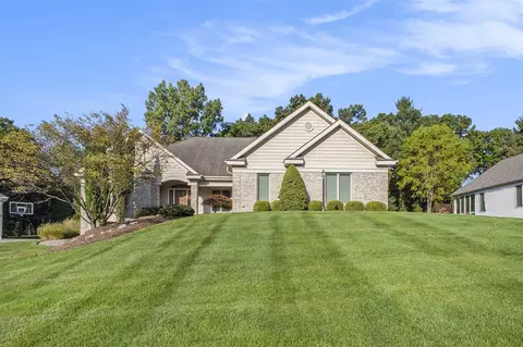 1907 Oakridgre, Grand Rapids, MI 49504
