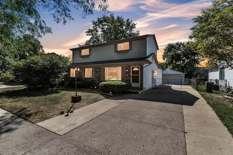 632 Georgetown, Canton, MI 48188