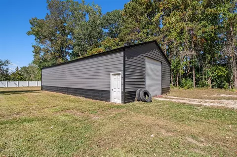 Other - 3189 Comboni, Monroe, MI 48162 photo 8 of 9