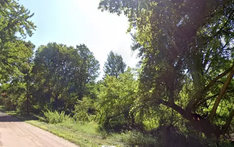 17197 E Moore, Grant, MI 49327