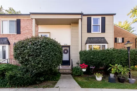 3457 Burbank, Ann Arbor, MI 48105