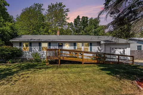 1603 Robbins, Grand Haven, MI 49417