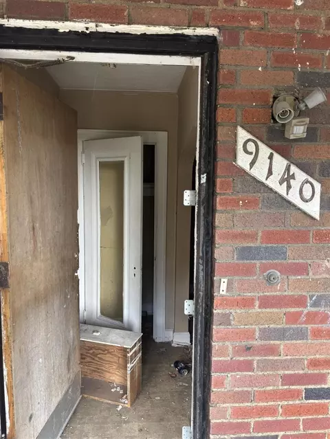 9140 Woodhall, Detroit, MI 48224