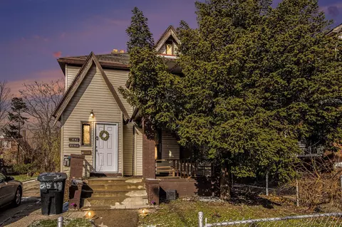2516 Ford, Detroit, MI 48238
