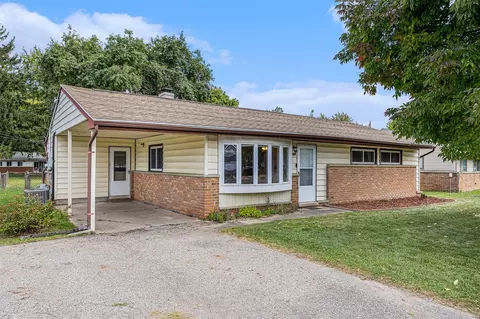 128 Marcia, Lansing, MI 48917