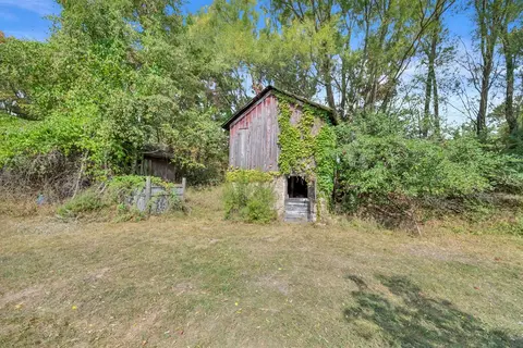 300 Mill, Blanchard, MI 49310 photo 33