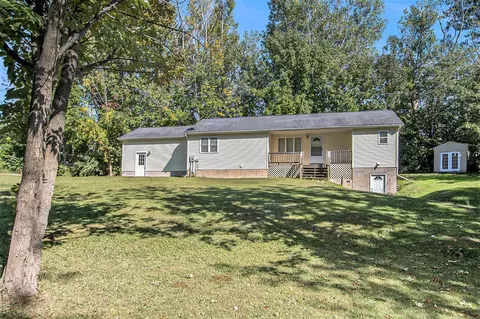 5055 W Kinney, Ludington, MI 49431