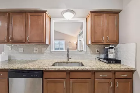 Kitchen - 3964 Niagara, Wayne, MI 48184 photo 3 of 3