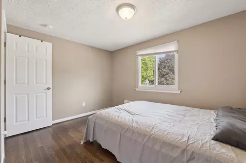 Bedroom - 3964 Niagara, Wayne, MI 48184 photo 3 of 9