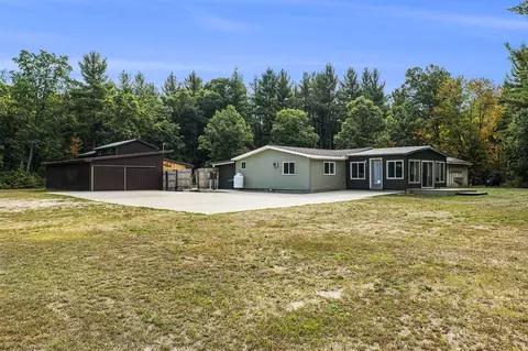 10624 N Whitefish, Newaygo, MI 49337