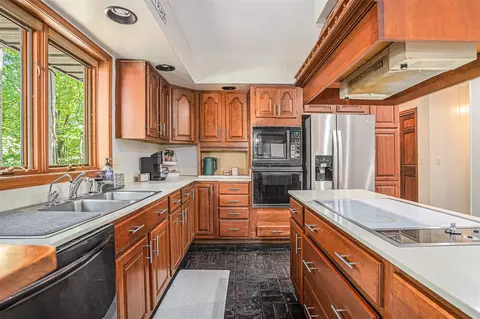 11441 Middle Rd, Three Rivers, MI 49093 photo 8
