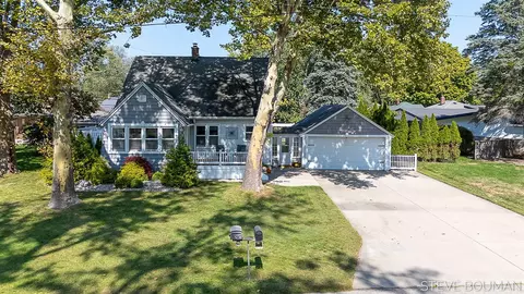 891 Harvard, Holland, MI 49423