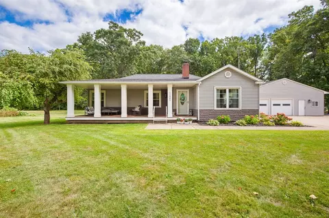 11481 N Adrian, Clinton, MI 49236