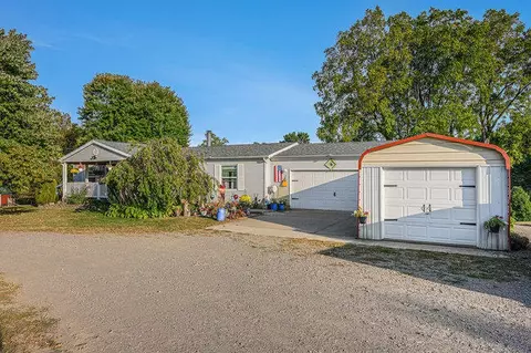 13191 Harder, Three Rivers, MI 49093