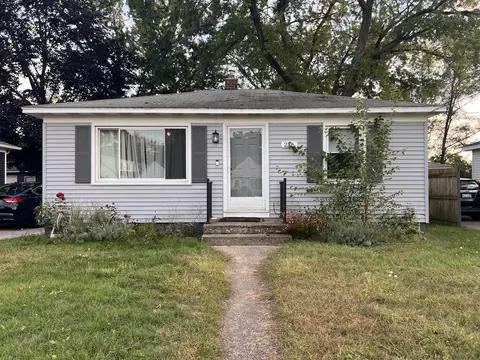 216 Maplelawn, Wyoming, MI 49548
