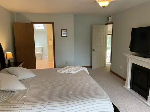 Bedroom - 8587 Stout, Grosse Ile, MI 48138 photo 8 of 9