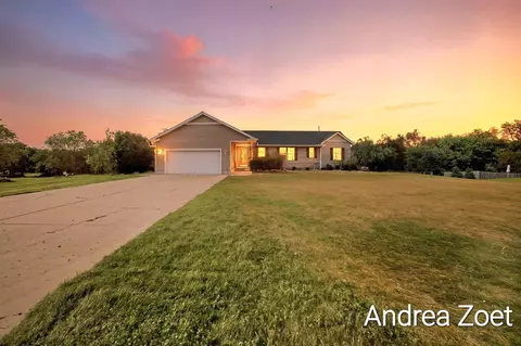 2673 Wildflower, Middleville, MI 49333