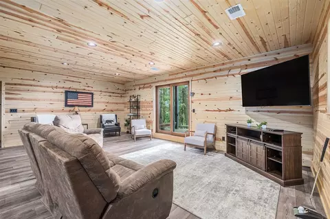 Living - 3210 E Rivers Edge, Newaygo, MI 49337 photo 4 of 4