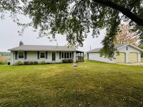11842 70th, Evart, MI 49631