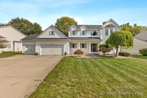 5306 Pine Slope, Wyoming, MI 49519