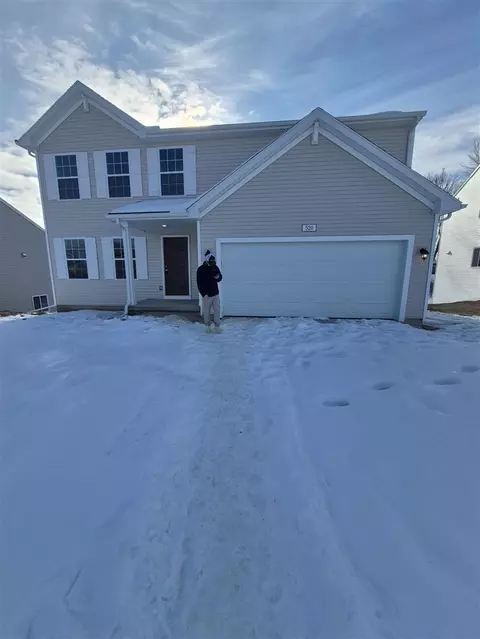 520 Hawk Wood, Cedar Springs, MI 49319