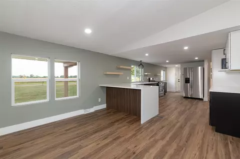 Kitchen - 12400 Quaker, Constantine, MI 49042 photo 4 of 4