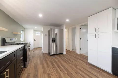 Entry Way - 12400 Quaker, Constantine, MI 49042 photo 1 of 6