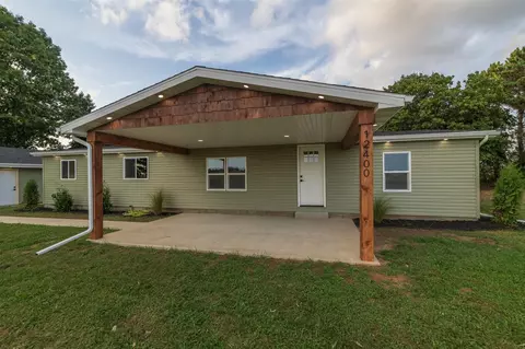 Exterior - 12400 Quaker, Constantine, MI 49042 photo 4 of 13
