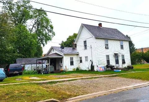 1200 Third, Three Rivers, MI 49093 photo 3