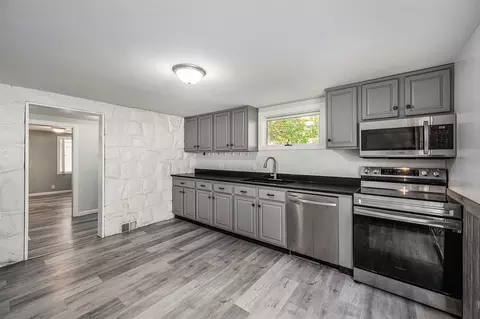 Kitchen - 175 Peterson, Gobles, MI 49055 photo 2 of 2