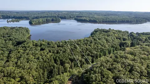 00 Monroe, Allegan, MI 49010