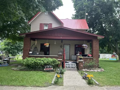 126 S Main, Montgomery, MI 49255