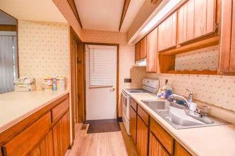 12208 Maple, Montgomery, MI 49255 photo 6