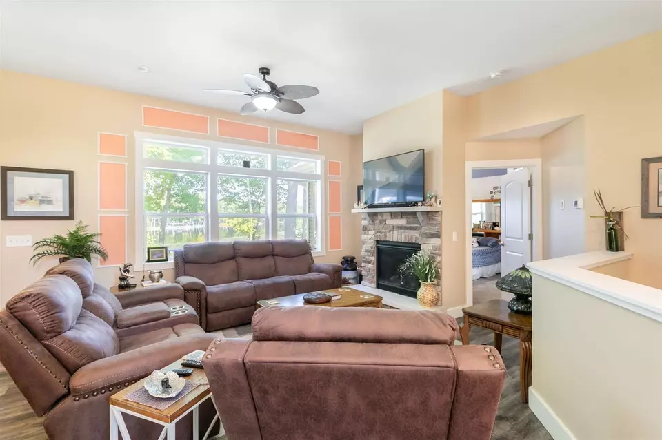 Living - 13480 Riverside, Constantine, MI 49042 photo 1 of 3
