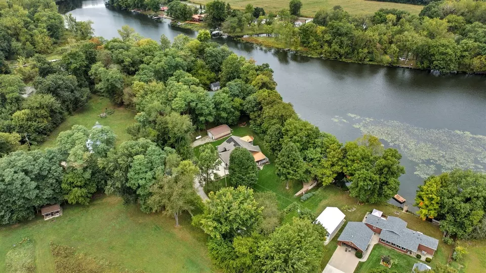 View/Area - 13480 Riverside, Constantine, MI 49042 photo 4 of 8