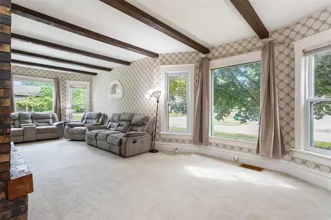 Living - 705 E Broadway St, Three Rivers, MI 49093 photo 1 of 2