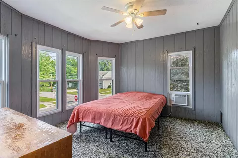 Bedroom - 705 E Broadway St, Three Rivers, MI 49093 photo 2 of 3