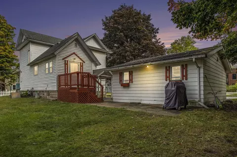 Exterior - 705 E Broadway St, Three Rivers, MI 49093 photo 4 of 4