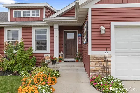 11638 Everett, Allendale, MI 49401 photo 3