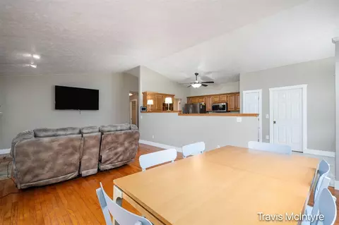 Dining - 732 Ruby, Otsego, MI 49078 photo 2 of 2