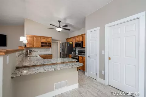 Kitchen - 732 Ruby, Otsego, MI 49078 photo 4 of 4